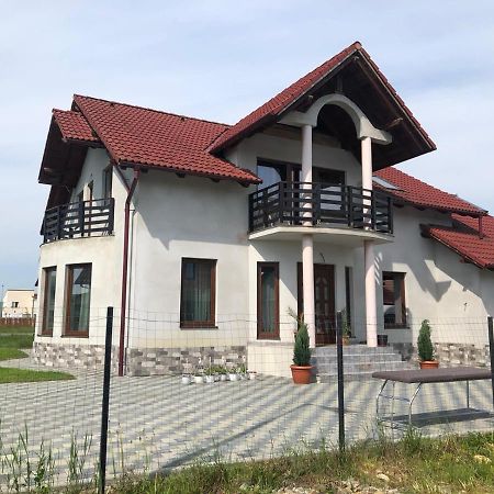 Pensjonat Casa Magnolia Beclean  Zewnętrze zdjęcie